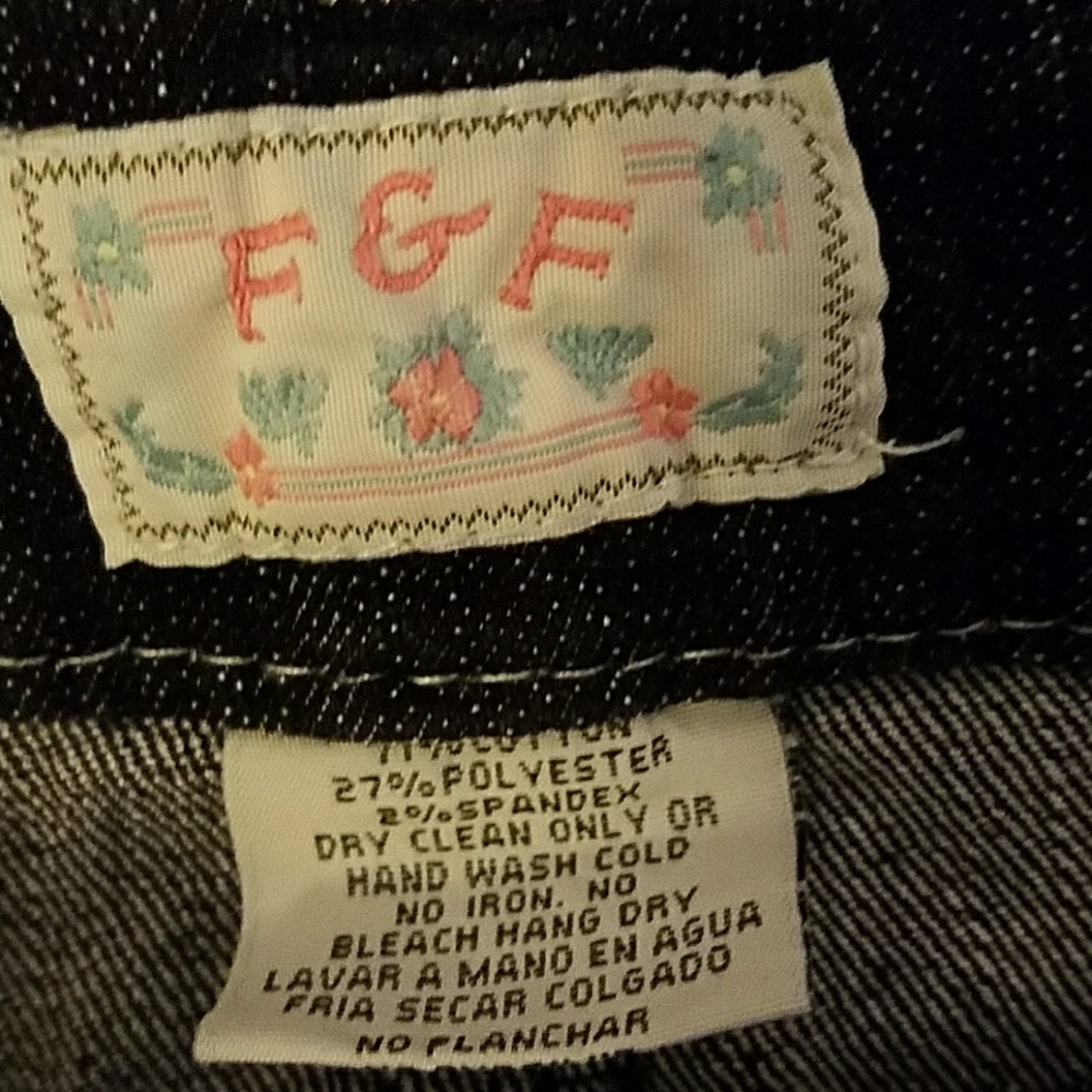 Jeans - Picture 3 of 3